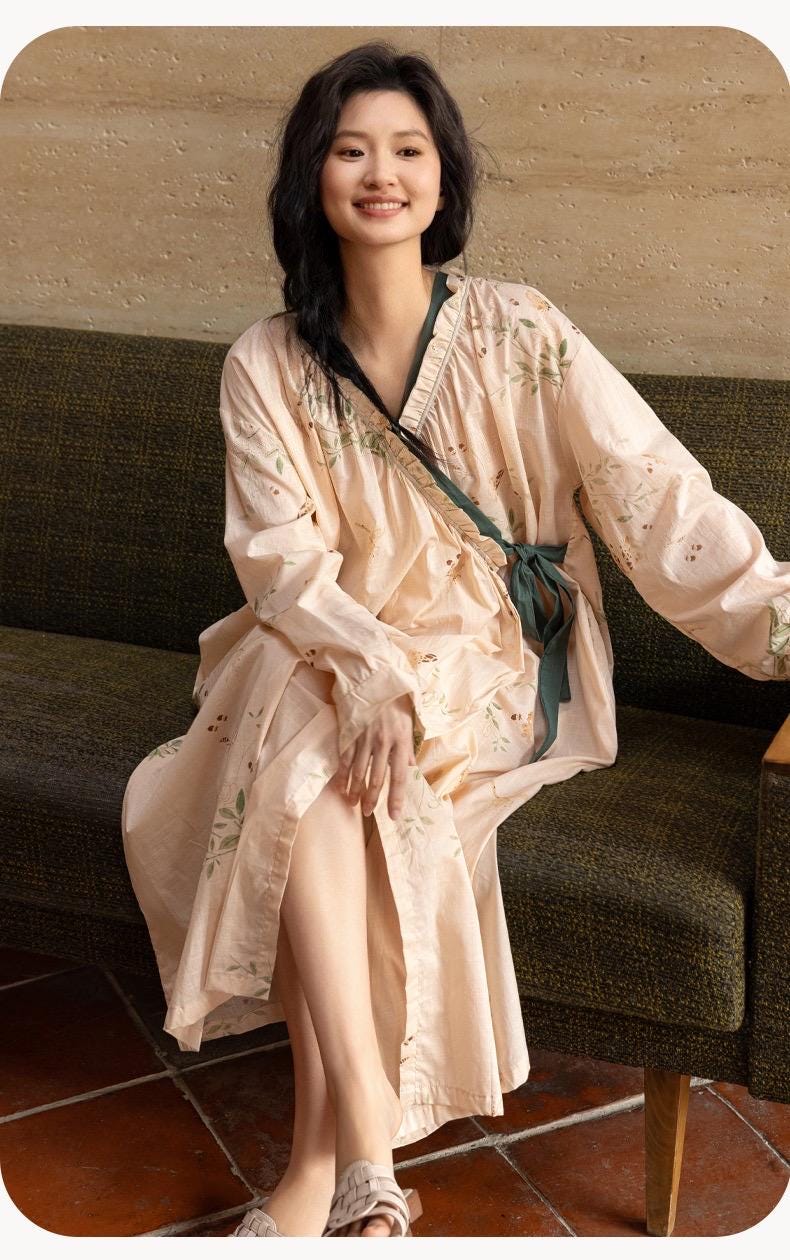 Embroidered Bamboo Cotton Robe: Lightweight Loungewear, Kimono Style Bathrobe