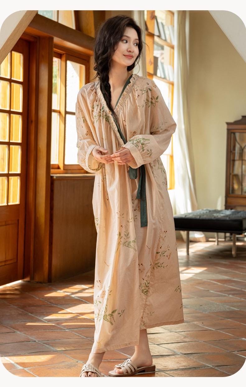 Embroidered Bamboo Cotton Robe: Lightweight Loungewear, Kimono Style Bathrobe