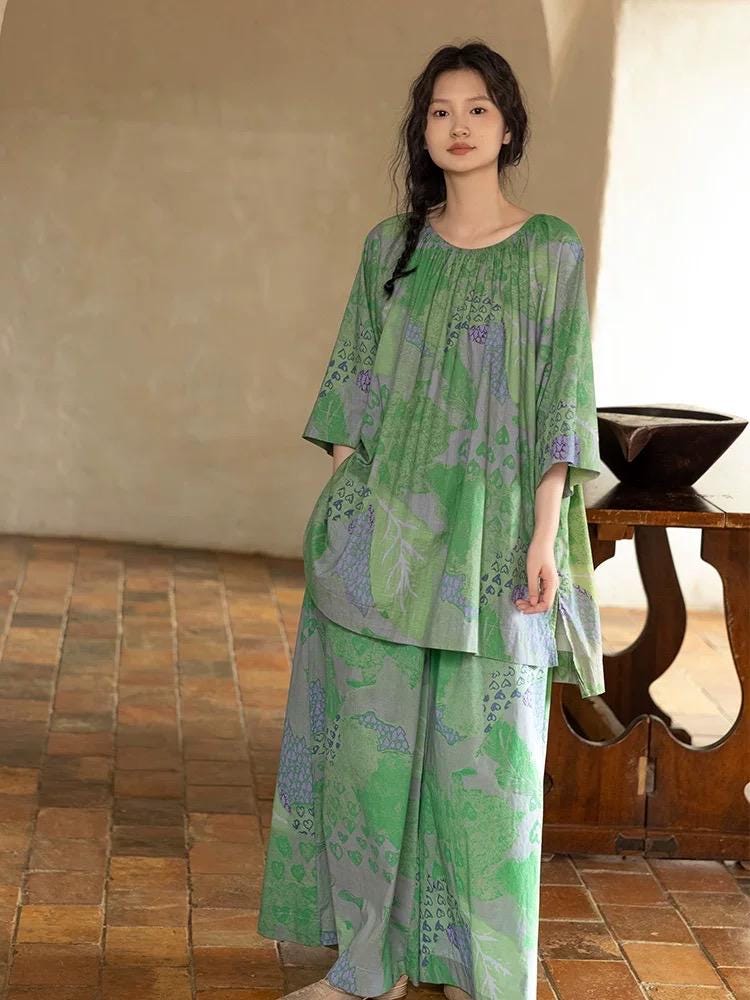 Bamboo Cotton Loungewear Set: Green Botanical Print, Oversized Fit