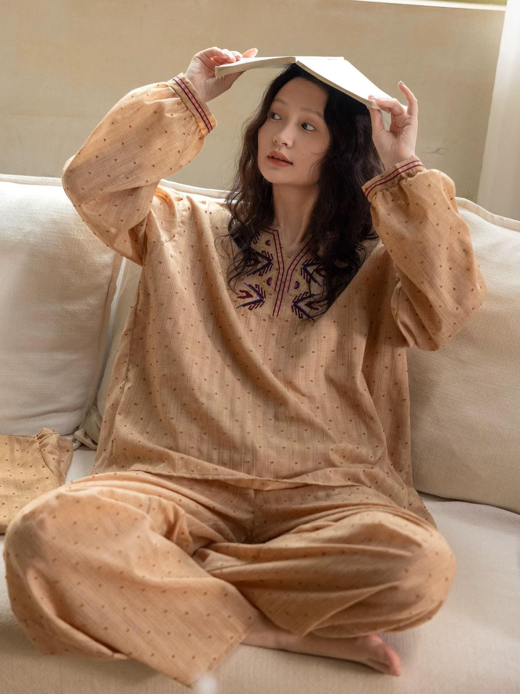 Embroidered Gauze Cotton Loungewear – Soft Earth Tone Pyjama Set for Women