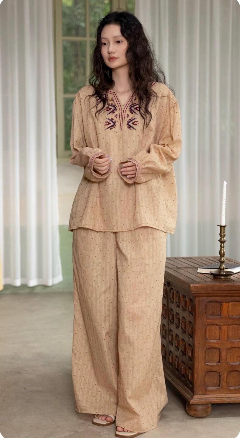 Embroidered Gauze Cotton Loungewear – Soft Earth Tone Pyjama Set for Women