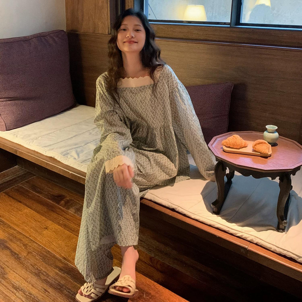 Floral Bamboo Cotton Loungewear Set: Vintage Lace Trim Pajamas