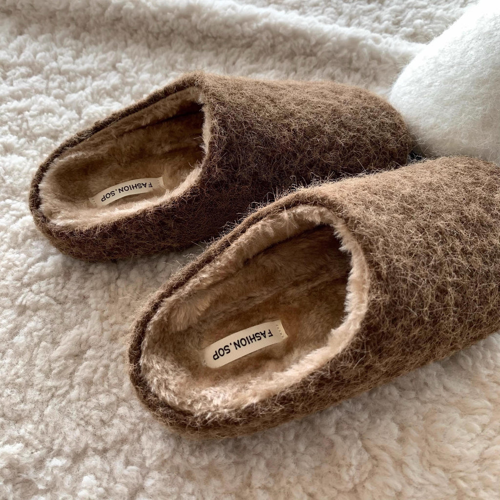 Felted Wool Fleece Slippers: Plush Faux Fur Lined Mules