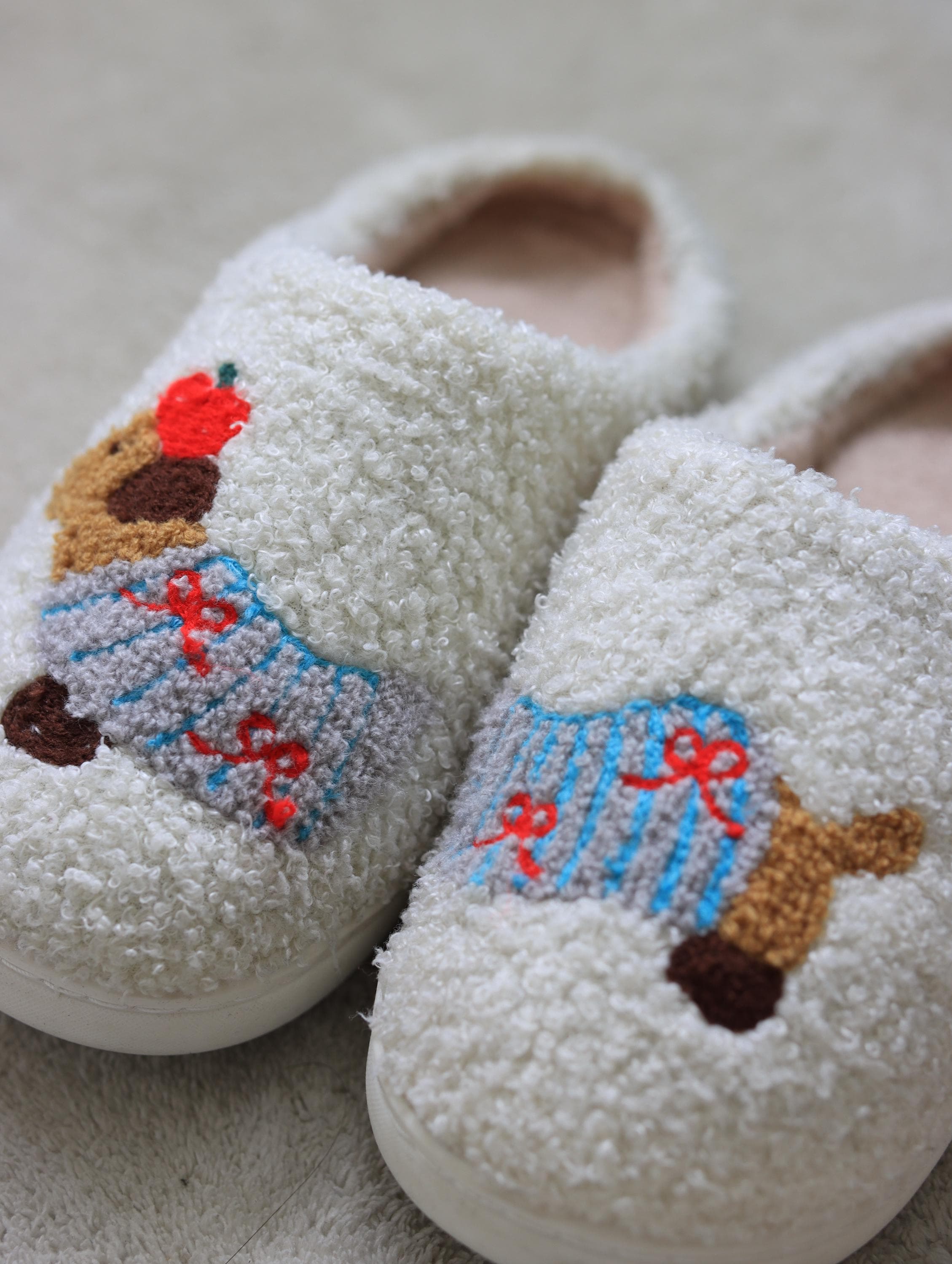Funny Animal Slippers for Family | Cozy Fleece Dog Cat Slippers | Christmas Gift for Pet Lovers