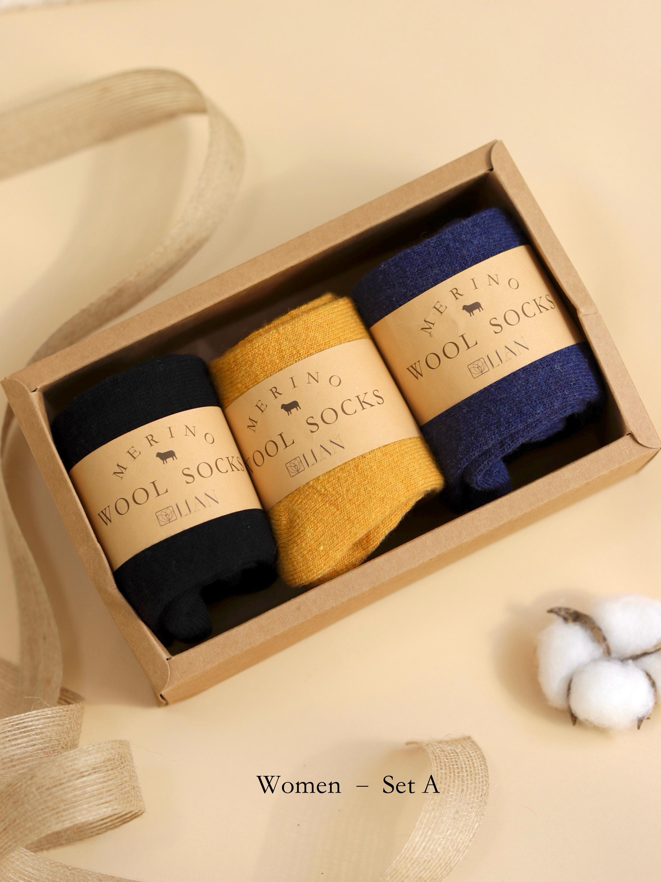 Merino Wool Socks for Men & Women | Ultra Warm Winter Socks | Soft Natural Wool Blend Gift | Single Packed for Christmas Stocking Filler