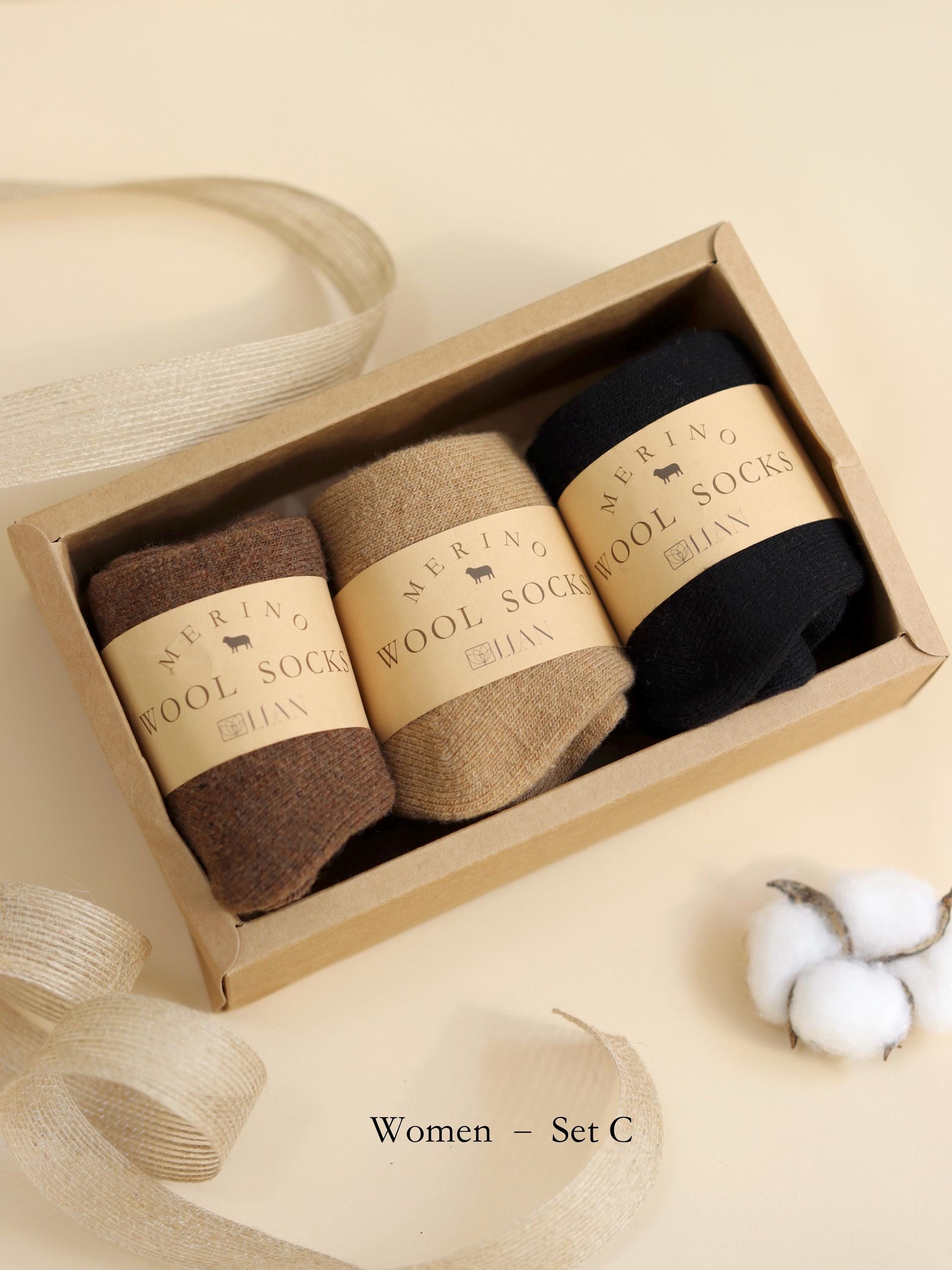 Merino Wool Socks for Men & Women | Ultra Warm Winter Socks | Soft Natural Wool Blend Gift | Single Packed for Christmas Stocking Filler