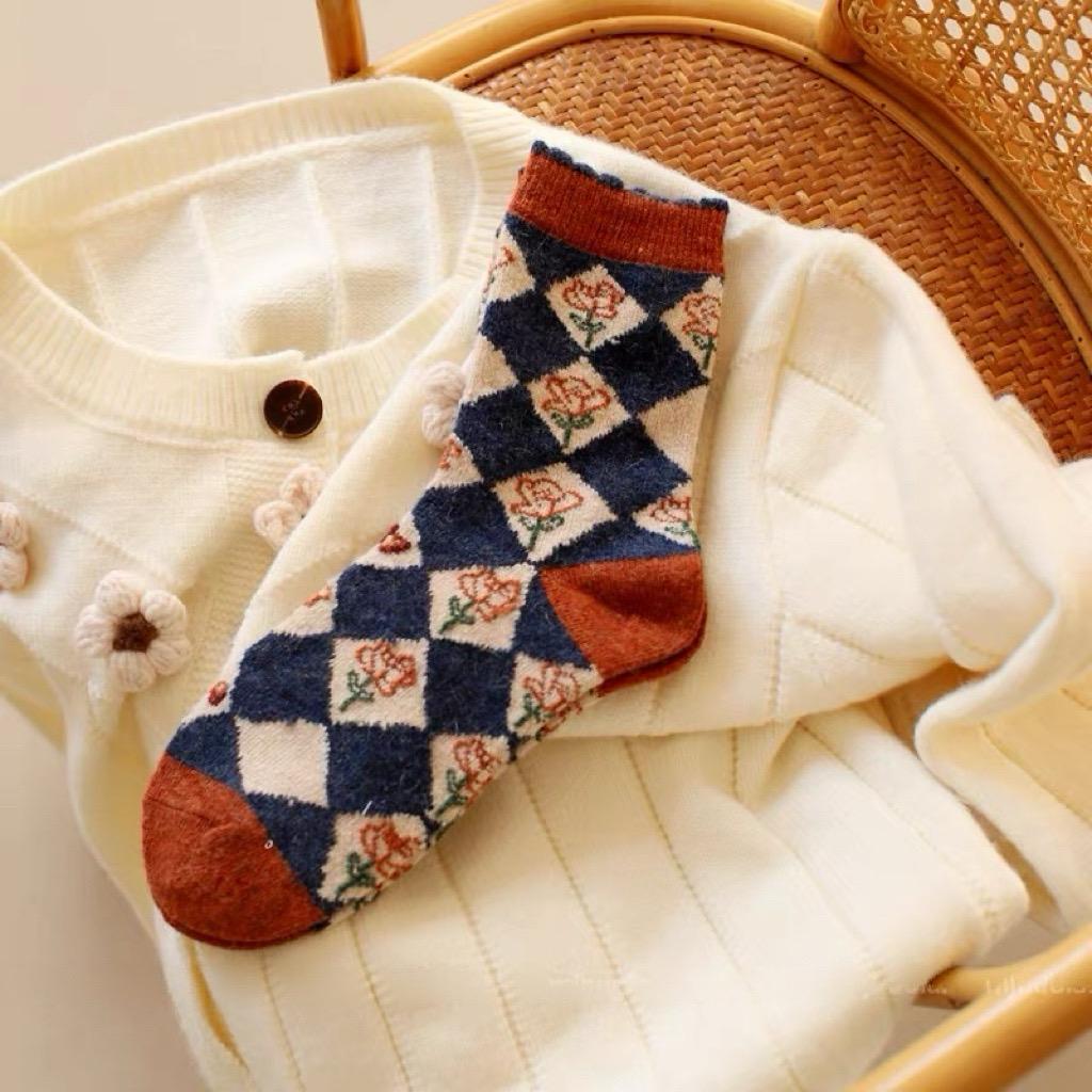 Vintage Floral Knit Wool Socks Gift Box – Cozy Winter Crew - Cotton Blend Socks