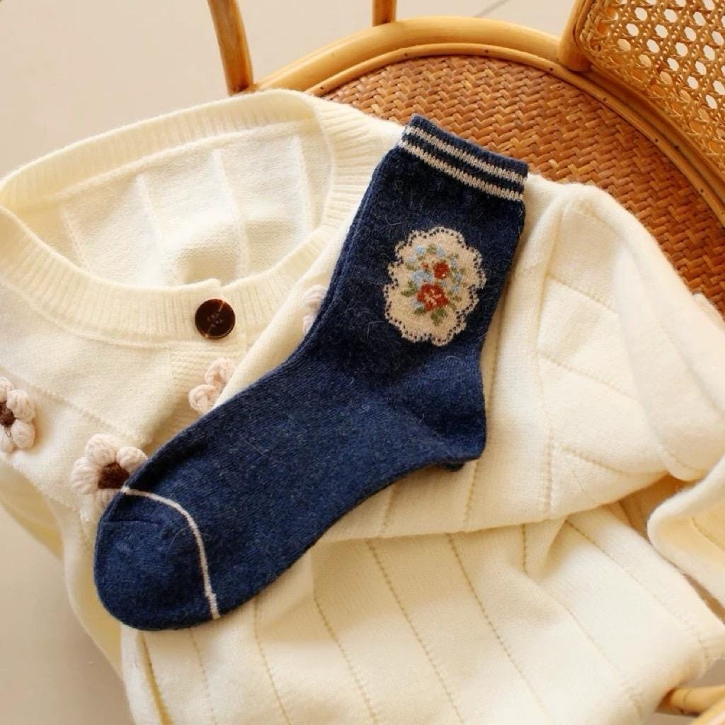 Vintage Floral Knit Wool Socks Gift Box – Cozy Winter Crew - Cotton Blend Socks
