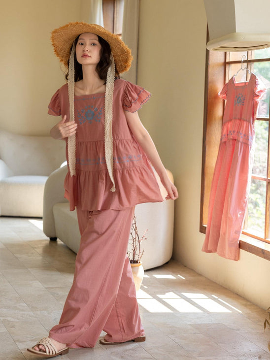 Lian Loungewear bamboo slub cotton women’s loungewear set with embroidered vintage-style lounge dress and matching pants, breathable and soft.