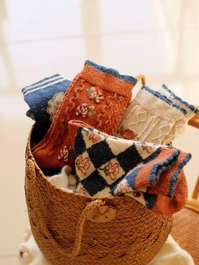 Lian Loungewear vintage floral knit wool socks gift box, cozy winter crew socks with floral medallion pattern, cotton blend for women