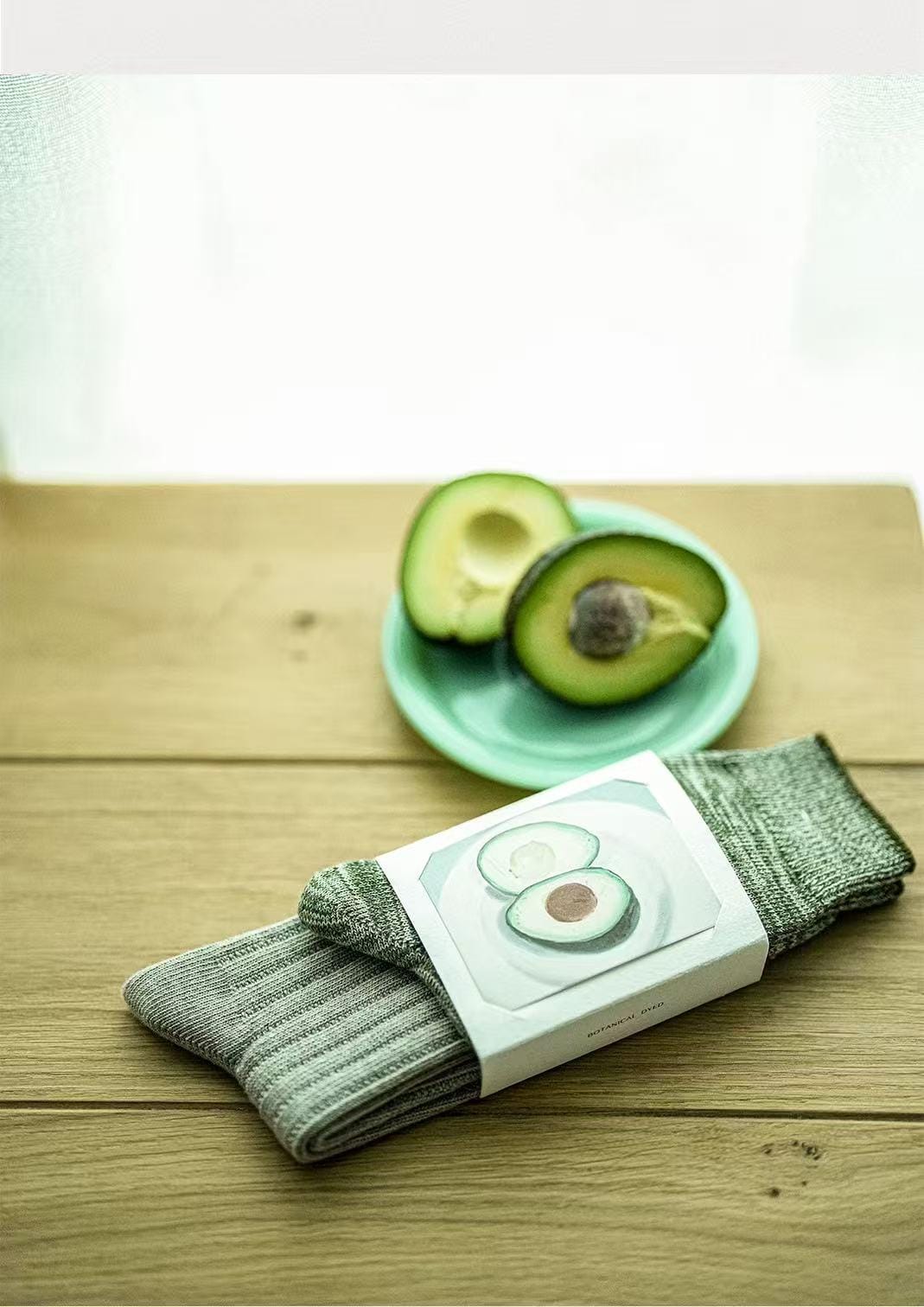 Lian Loungewear organic cotton crew socks set with fruit plant-dyed grape design, UK size 3-7, two pairs of colorful socks.