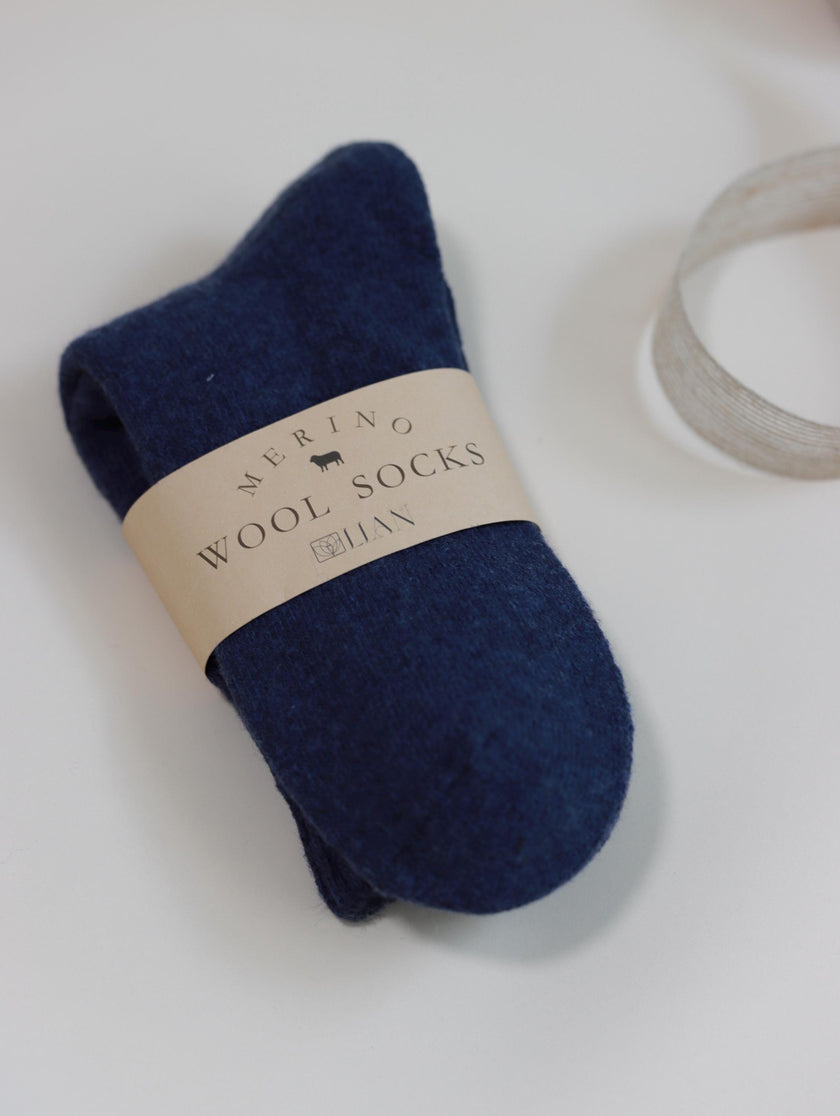 Lian Loungewear 98% Merino Wool Socks Gift Box, grey, ultra-soft thermal winter socks for men and women, individual wrap.