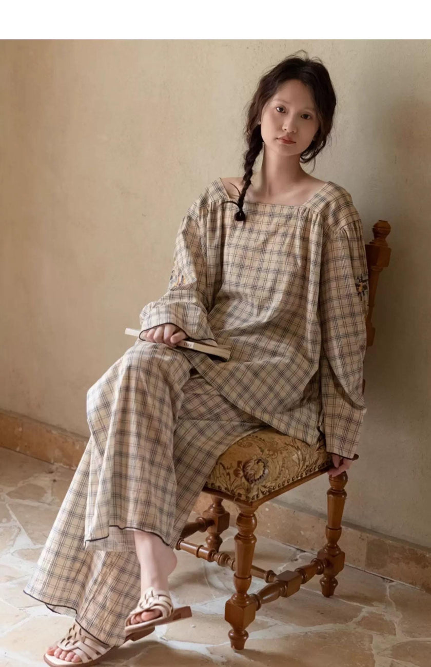 Lian Loungewear women's bamboo cotton pajama set with soft plaid design, comfortable loungewear for relaxing at home.