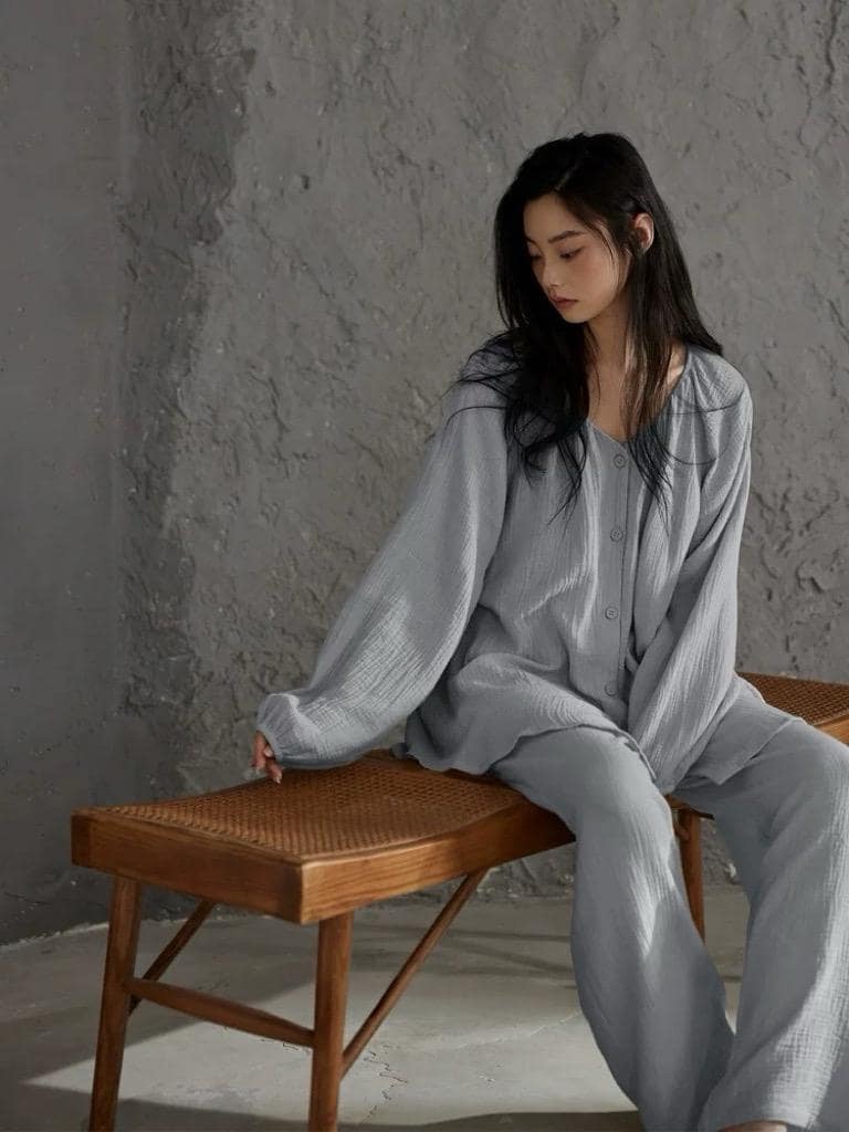 Lian Loungewear gauze cotton pajamas set with embroidered Zen design, comfortable loungewear for relaxed evenings and sleep.