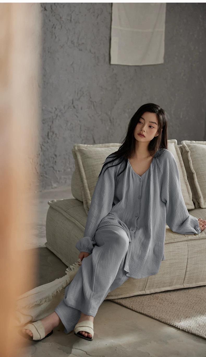 Lian Loungewear gauze cotton pajamas set with embroidered Zen design, comfortable loungewear for relaxed evenings.