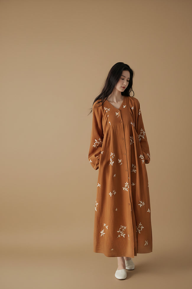 Lian Loungewear embroidered cotton gauze nightdress and pants set, soft and breathable sleepwear with delicate embroidery.