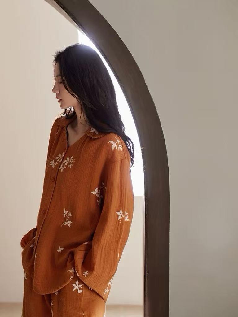 Lian Loungewear embroidered cotton gauze nightdress and pants set, soft and breathable for comfortable sleepwear.