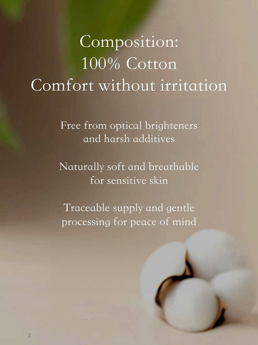 Lian Loungewear gauze cotton loungewear set with breathable linen-look fabric, including relaxed pants and top, in natural light.