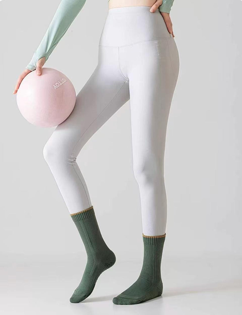 Pink Lian Loungewear Pilates compression socks for women, non-slip yoga socks with arch support and tight fit for stability.