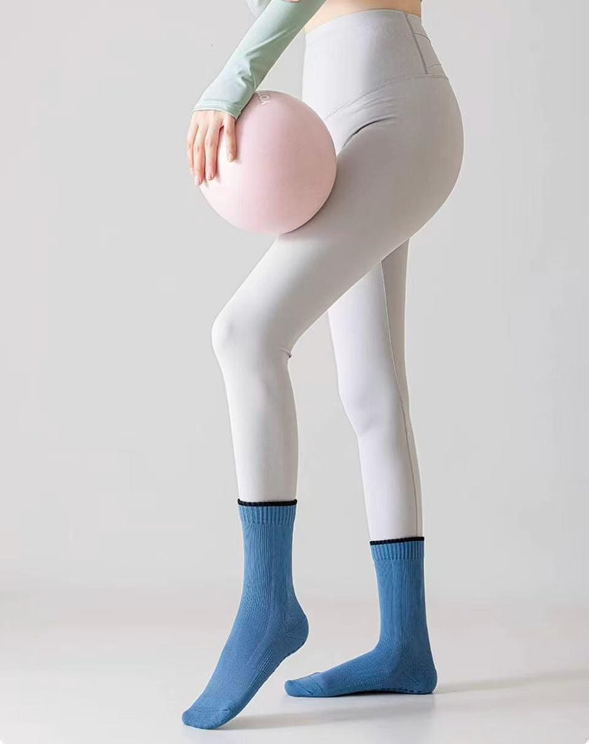 Pink Lian Loungewear Pilates compression socks for women with non-slip grip, arch support, and a tight fit for stability during yoga.