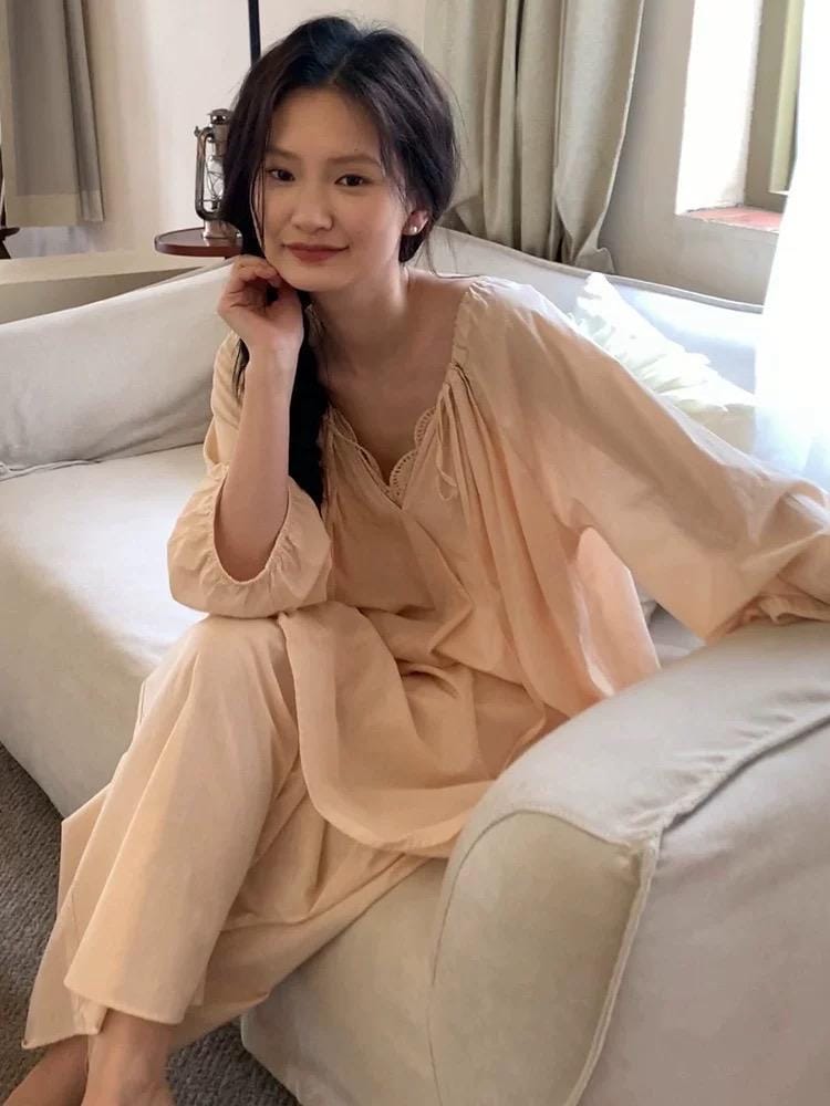 Lian Loungewear bamboo cotton pajama set with long and short pants, soft and comfortable sleepwear for relaxing nights.