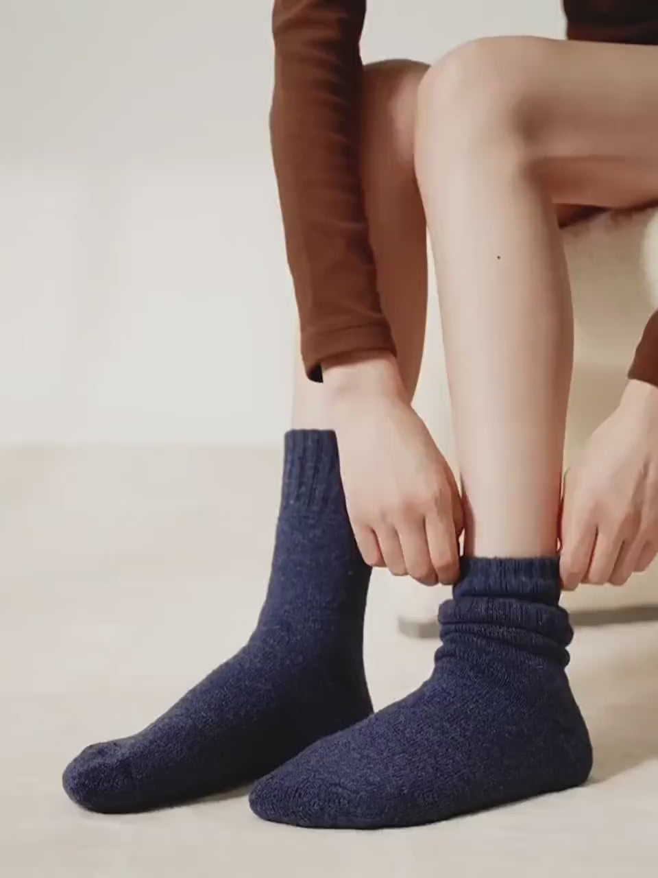 98% Merino Wool Socks Gift Box | Ultra Soft & Warm | Gift Box Set for Men and Women | Thermal Winter Socks