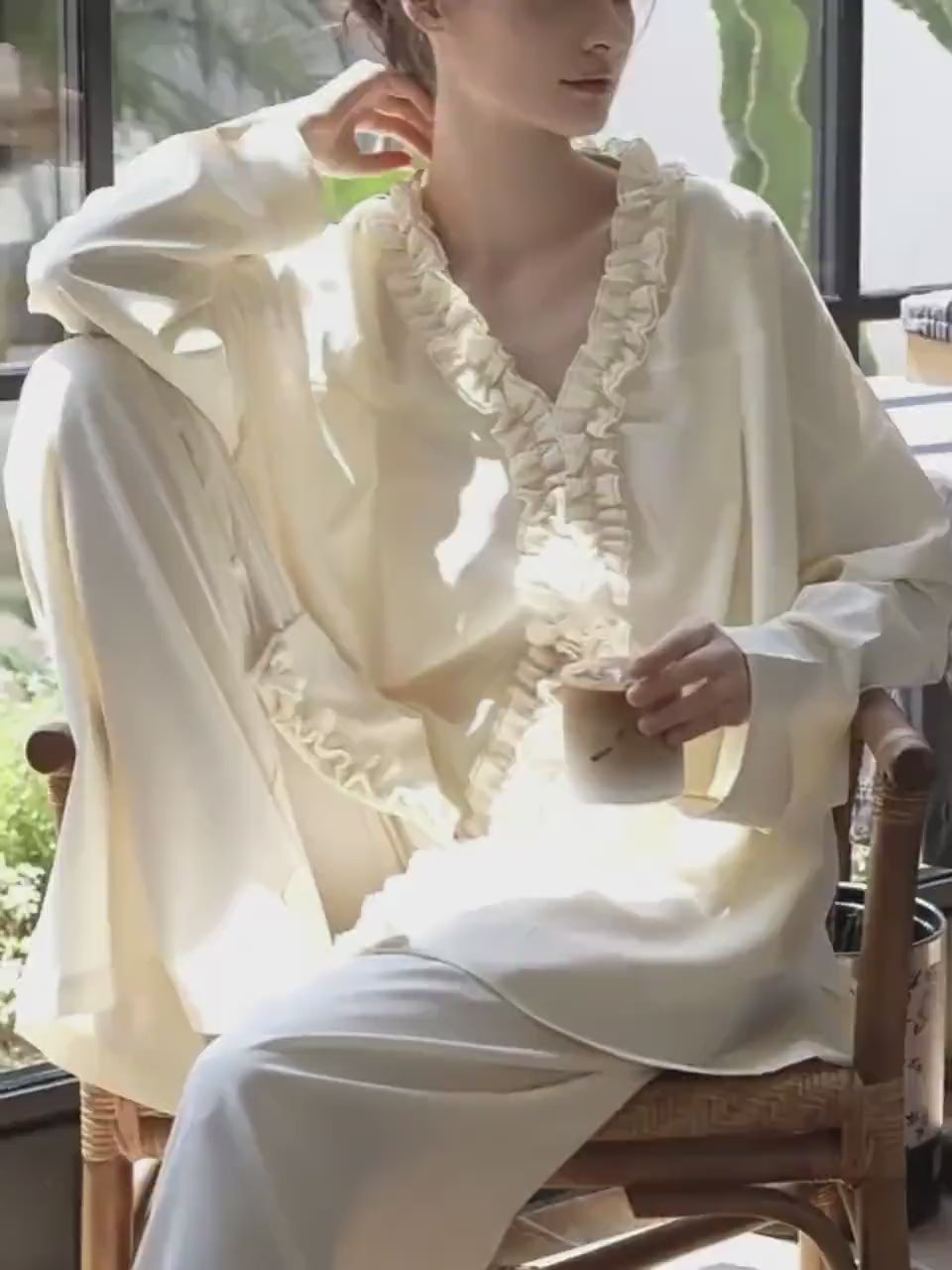 Creamy Yellow Cotton Loungewear Set: Relaxed Fit, Two Collar Styles Pajamas for Winter